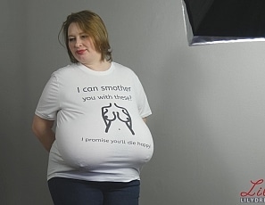 lily3/videos/210 - Beyond the bra shirts modeling